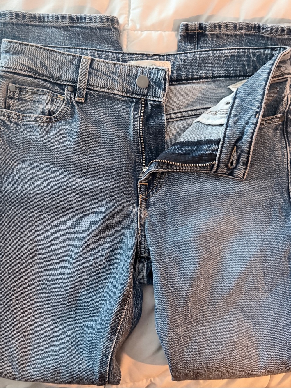 Treasure & Bond Light Blue Mid Rise Ankle Straight Jeans - Picture 7 of 8